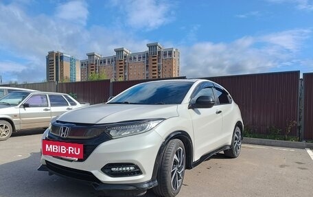 Honda Vezel, 2018 год, 1 750 000 рублей, 5 фотография