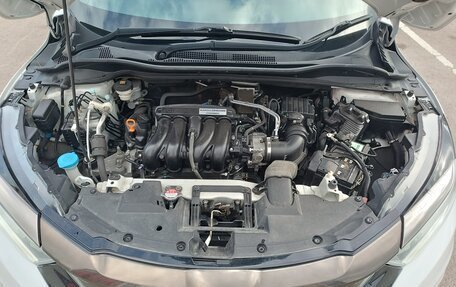Honda Vezel, 2018 год, 1 750 000 рублей, 9 фотография