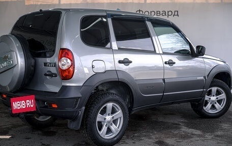 Chevrolet Niva I рестайлинг, 2016 год, 700 000 рублей, 3 фотография
