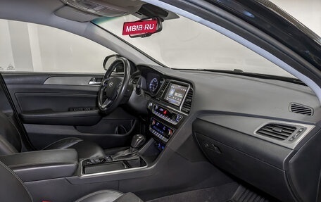 Hyundai Sonata VII, 2018 год, 1 990 000 рублей, 12 фотография