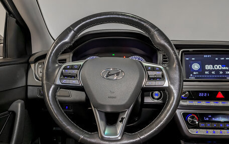 Hyundai Sonata VII, 2018 год, 1 990 000 рублей, 27 фотография