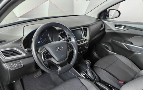 Hyundai Solaris II рестайлинг, 2019 год, 1 385 000 рублей, 13 фотография