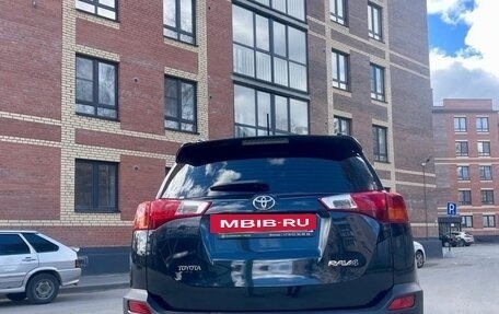 Toyota RAV4, 2015 год, 1 865 000 рублей, 12 фотография
