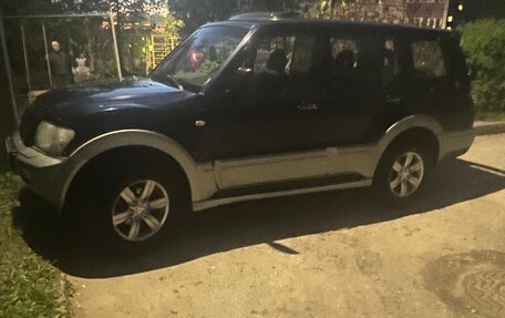 Mitsubishi Pajero III рестайлинг, 2002 год, 750 000 рублей, 1 фотография
