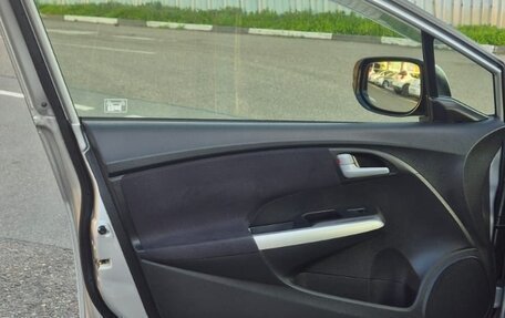 Honda Insight II рестайлинг, 2012 год, 1 100 000 рублей, 11 фотография