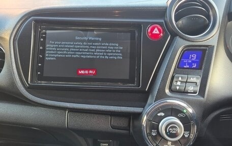 Honda Insight II рестайлинг, 2012 год, 1 100 000 рублей, 22 фотография