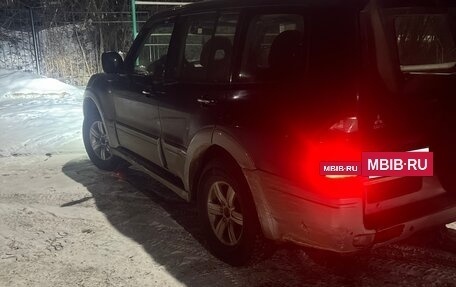 Mitsubishi Pajero III рестайлинг, 2002 год, 750 000 рублей, 4 фотография