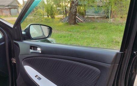 Hyundai Solaris II рестайлинг, 2014 год, 1 200 000 рублей, 16 фотография