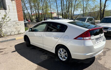 Honda Insight II рестайлинг, 2010 год, 990 000 рублей, 5 фотография