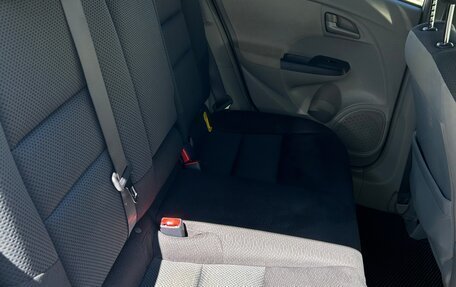 Honda Insight II рестайлинг, 2010 год, 990 000 рублей, 14 фотография