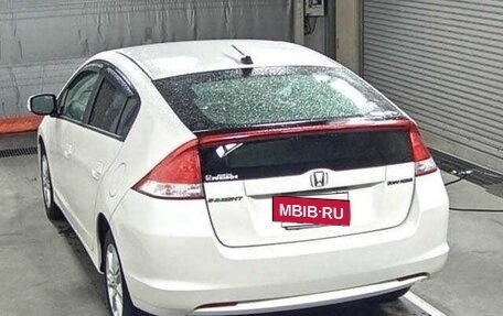 Honda Insight II рестайлинг, 2010 год, 990 000 рублей, 18 фотография