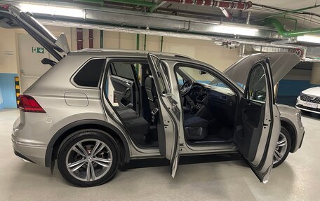Volkswagen Tiguan II, 2018 год, 3 700 000 рублей, 21 фотография