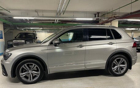 Volkswagen Tiguan II, 2018 год, 3 700 000 рублей, 8 фотография
