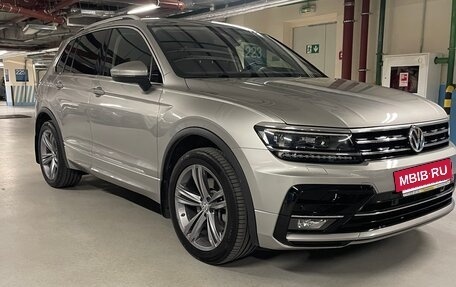 Volkswagen Tiguan II, 2018 год, 3 700 000 рублей, 15 фотография