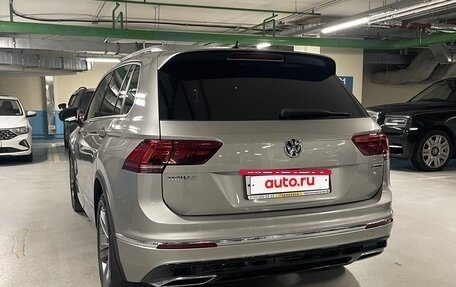 Volkswagen Tiguan II, 2018 год, 3 700 000 рублей, 10 фотография