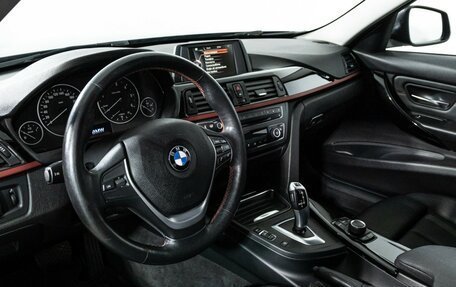 BMW 3 серия, 2015 год, 1 980 000 рублей, 11 фотография