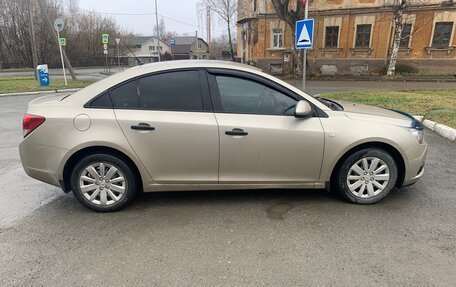 Chevrolet Cruze II, 2012 год, 650 000 рублей, 2 фотография