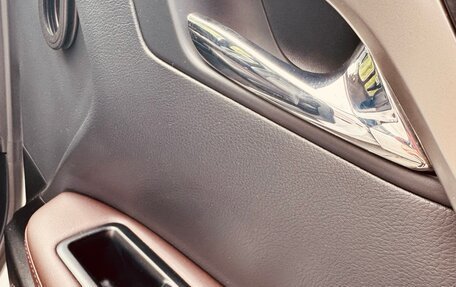 Lexus RX IV рестайлинг, 2016 год, 4 200 000 рублей, 39 фотография