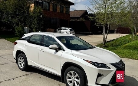Lexus RX IV рестайлинг, 2016 год, 4 200 000 рублей, 31 фотография
