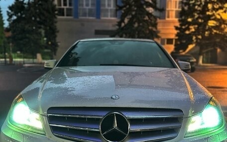 Mercedes-Benz C-Класс, 2011 год, 1 650 000 рублей, 16 фотография