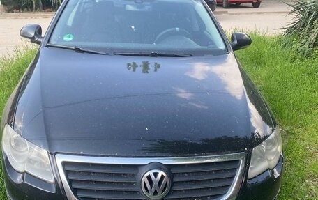 Volkswagen Passat B6, 2008 год, 750 000 рублей, 2 фотография
