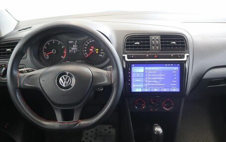 Volkswagen Polo VI (EU Market), 2018 год, 1 129 000 рублей, 7 фотография