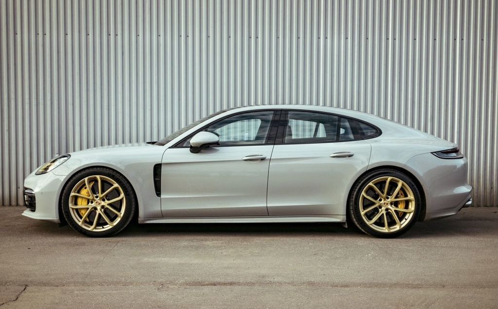 Porsche Panamera Turbo S, 2021 год, 17 900 000 рублей, 4 фотография