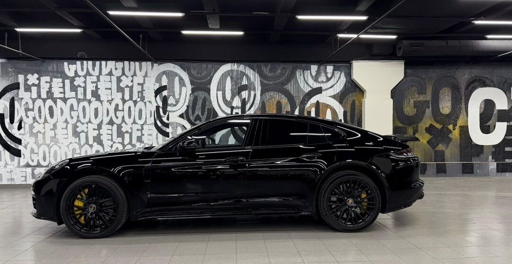 Porsche Panamera Turbo S, 2021 год, 17 900 000 рублей, 2 фотография