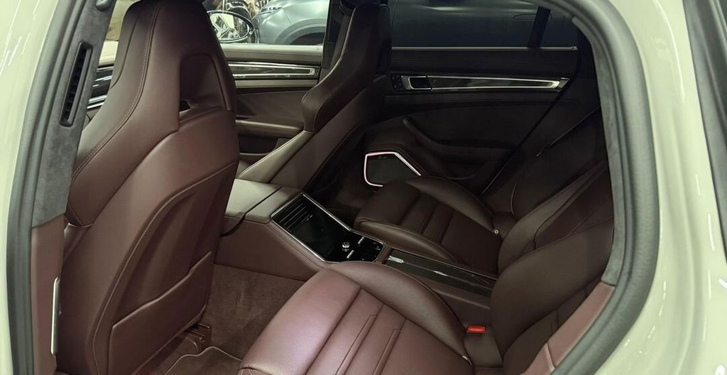 Porsche Panamera Turbo S, 2021 год, 17 900 000 рублей, 14 фотография