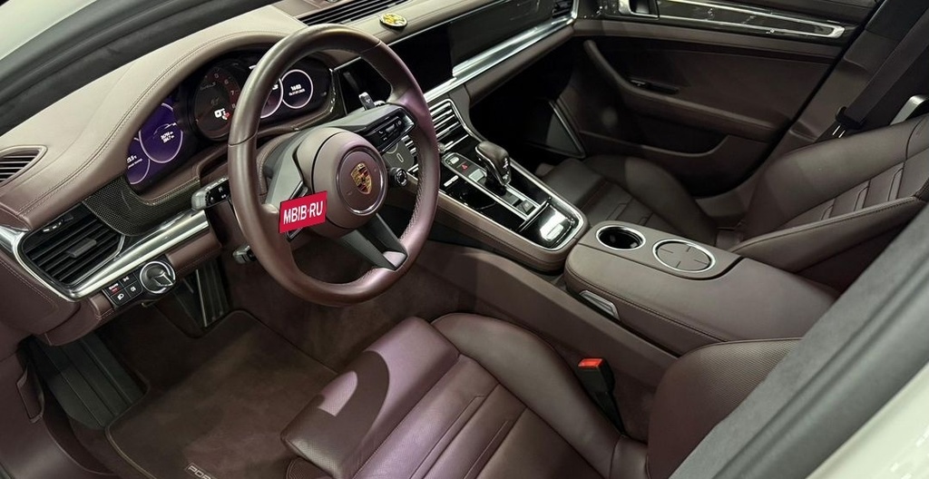 Porsche Panamera Turbo S, 2021 год, 17 900 000 рублей, 13 фотография