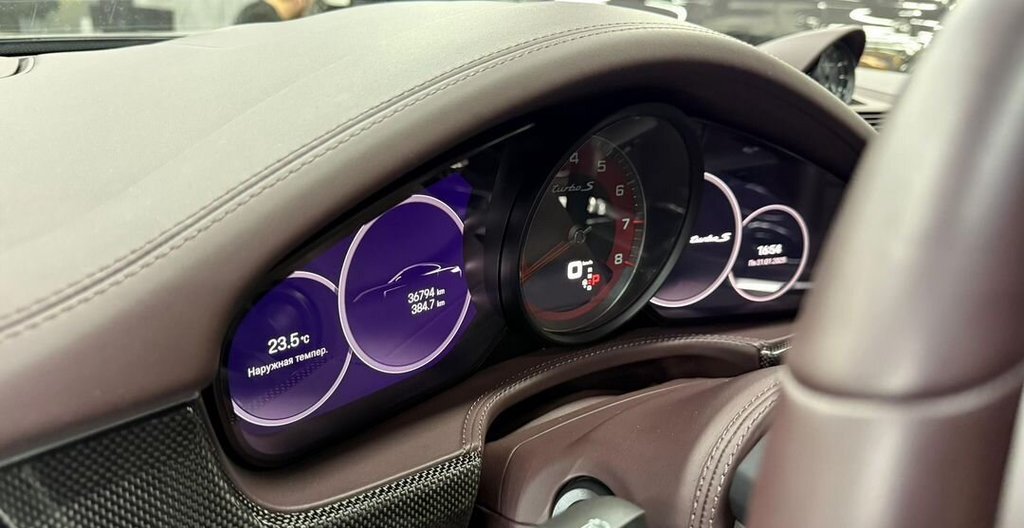 Porsche Panamera Turbo S, 2021 год, 17 900 000 рублей, 15 фотография