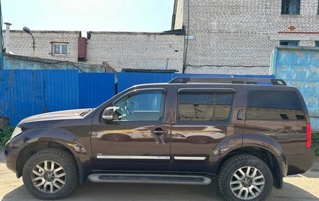 Nissan Pathfinder, 2012 год, 1 800 000 рублей, 2 фотография