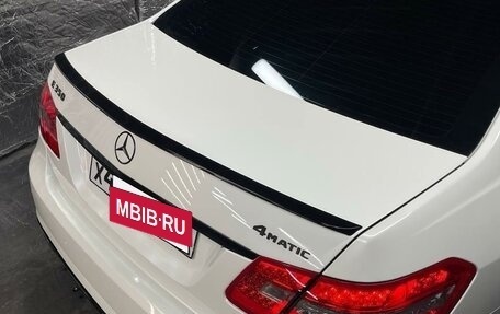Mercedes-Benz E-Класс, 2012 год, 1 990 000 рублей, 4 фотография