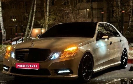 Mercedes-Benz E-Класс, 2012 год, 1 990 000 рублей, 9 фотография