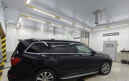 Mercedes-Benz GL-Класс, 2013 год, 2 750 000 рублей, 3 фотография