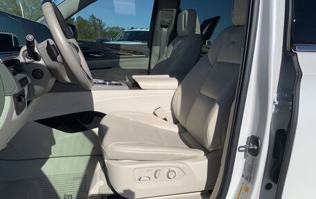 Cadillac Escalade V, 2022 год, 10 900 000 рублей, 11 фотография