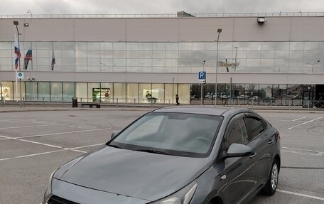 Hyundai Solaris II рестайлинг, 2019 год, 1 080 000 рублей, 10 фотография