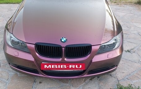 BMW 3 серия, 2007 год, 1 050 000 рублей, 3 фотография