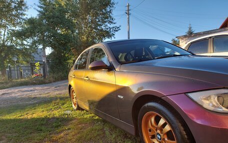 BMW 3 серия, 2007 год, 1 050 000 рублей, 14 фотография