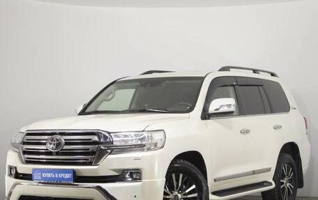 Toyota Land Cruiser 200, 2015 год, 6 599 000 рублей, 4 фотография