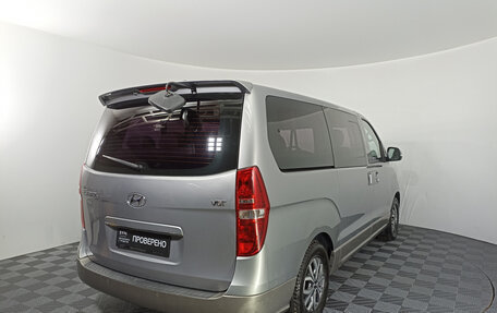 Hyundai Grand Starex Grand Starex I рестайлинг 2, 2018 год, 3 412 000 рублей, 6 фотография