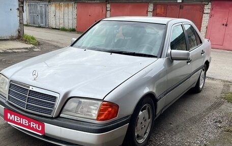 Mercedes-Benz C-Класс, 1995 год, 450 000 рублей, 6 фотография