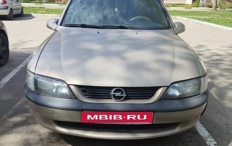 Opel Vectra B рестайлинг, 1998 год, 180 000 рублей, 4 фотография
