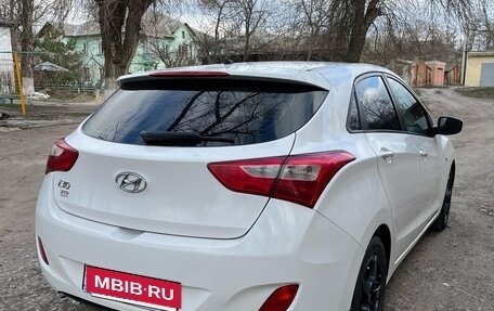 Hyundai i30 II рестайлинг, 2013 год, 850 000 рублей, 3 фотография