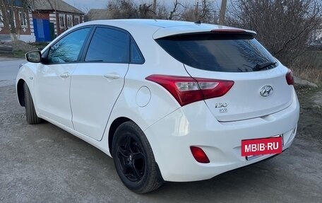 Hyundai i30 II рестайлинг, 2013 год, 850 000 рублей, 5 фотография