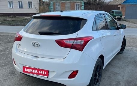 Hyundai i30 II рестайлинг, 2013 год, 850 000 рублей, 4 фотография
