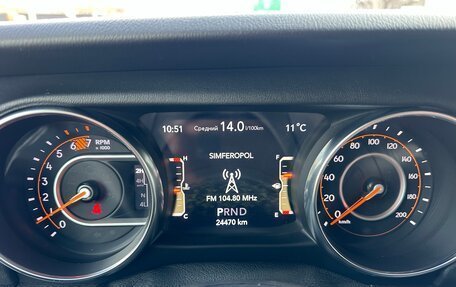 Jeep Wrangler, 2019 год, 4 750 000 рублей, 9 фотография