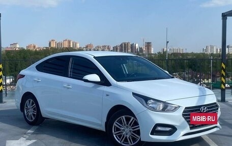 Hyundai Solaris II рестайлинг, 2017 год, 1 099 000 рублей, 7 фотография