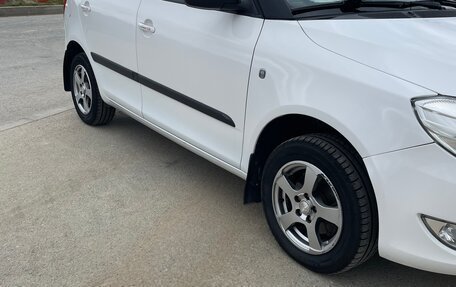 Skoda Fabia II, 2012 год, 640 000 рублей, 2 фотография