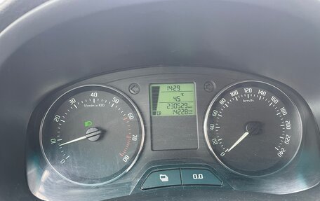 Skoda Fabia II, 2012 год, 640 000 рублей, 14 фотография